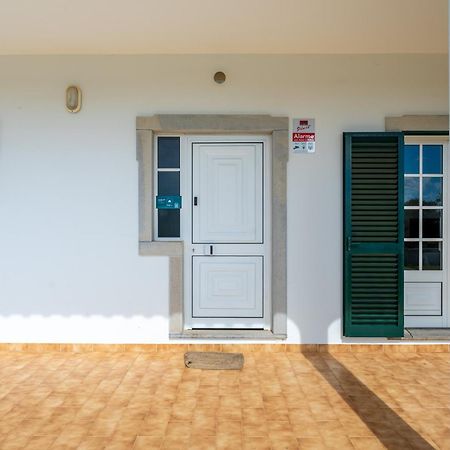 Sunny & Calm 4 Bdr House W/ Pool By Lovelystay Santo Estevao  Bagian luar foto