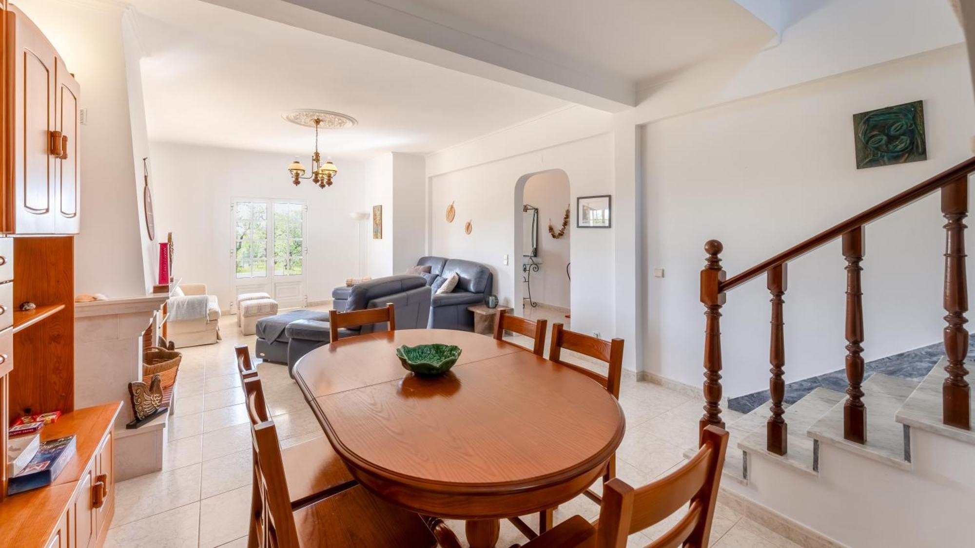Sunny & Calm 4 Bdr House W/ Pool By Lovelystay Santo Estevao  Bagian luar foto